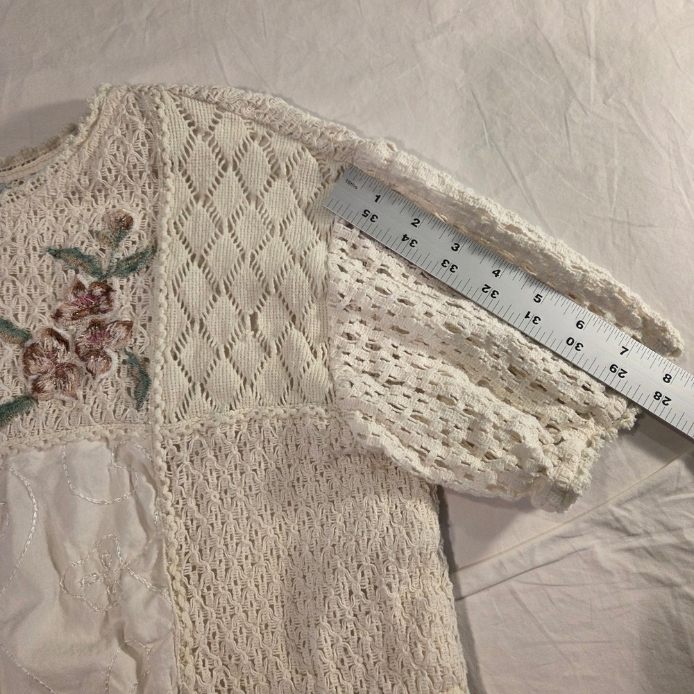 Vintage Bedford Fair Women's Crochet Floral Embroidered Top Size M Cottage Boho - Picture 11 of 13